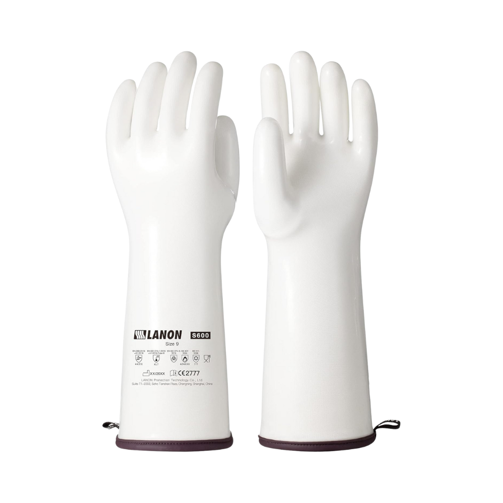 White heat resistant oven gloves